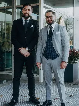 991f33d665aa8c69796a22f001ad0a78d111bb96-333x500